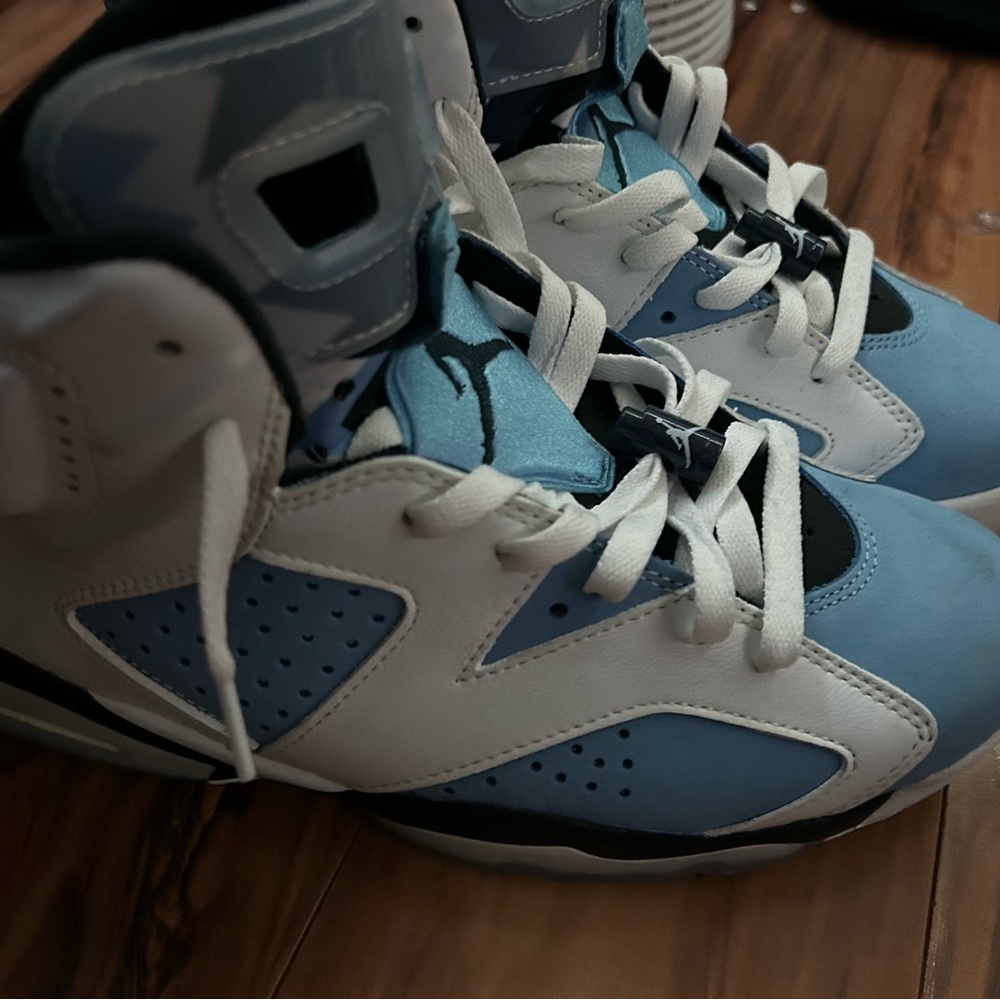 sz 10.5 - Picture 4 of 4
